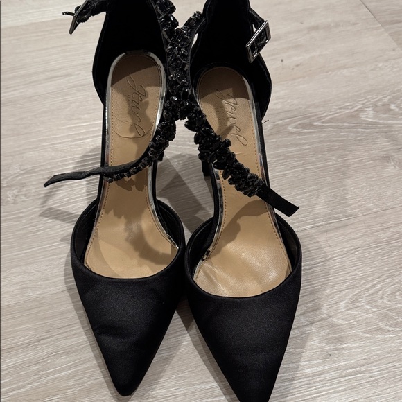 Jewel Badgley Mischka Black Heels - Picture 3 of 6